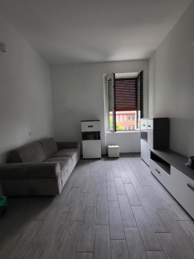 Apartmán Bilocale Liberty Viggiù Exteriér fotografie